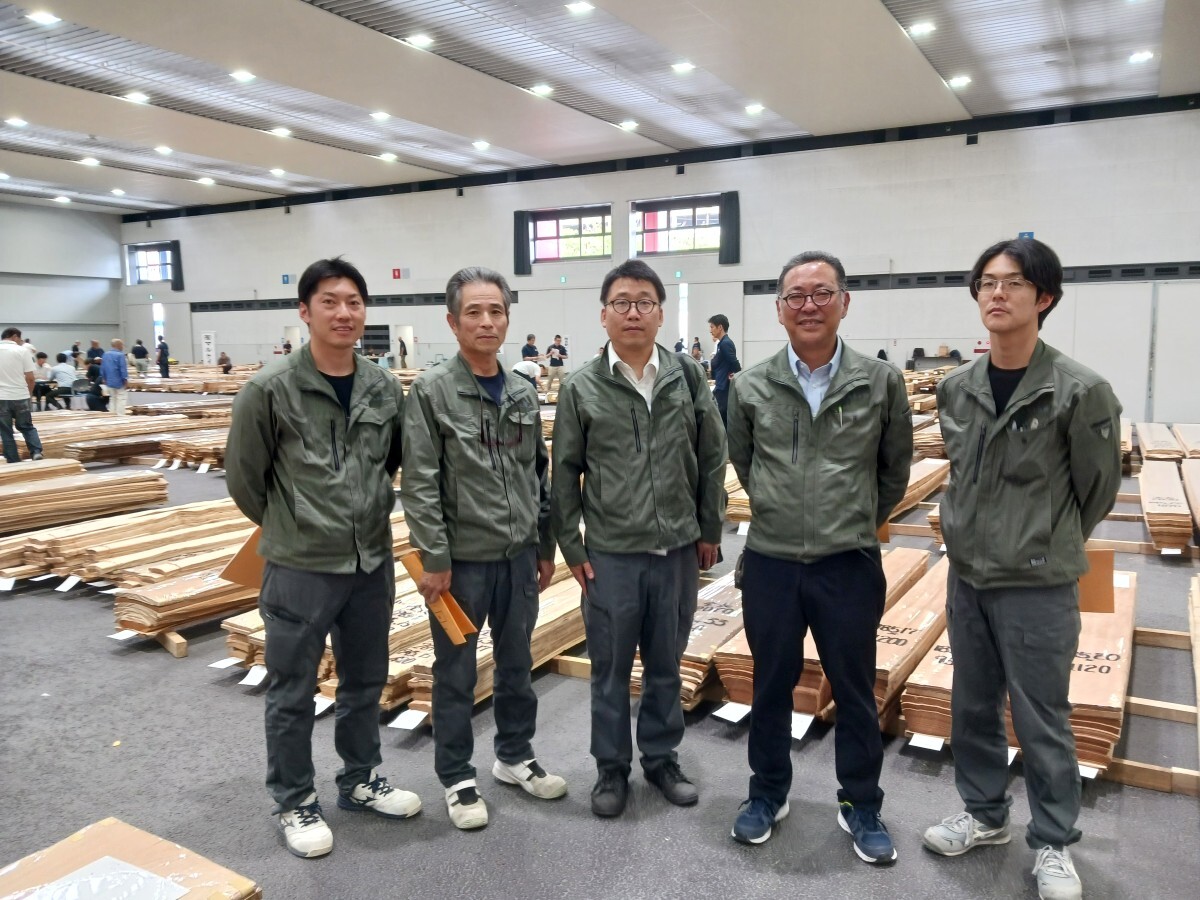 ツキ板展示会5.jpg